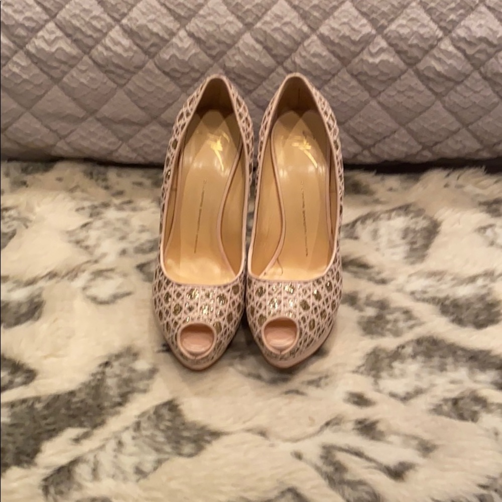 Stunning shoes